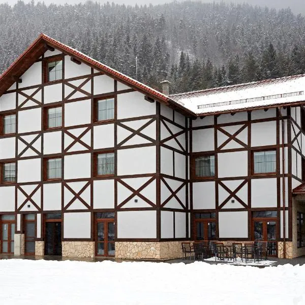 Rezort Gothal Apartmány a Penzióny，多納瓦利的飯店