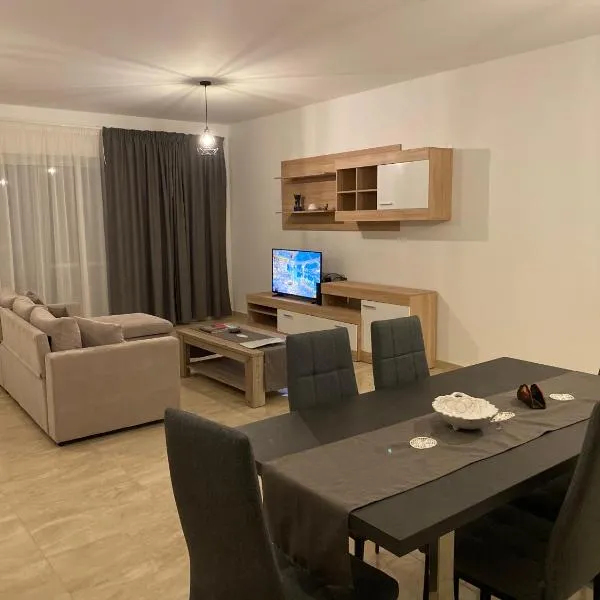 Xagħra Lodge, Hotel in Xagħra