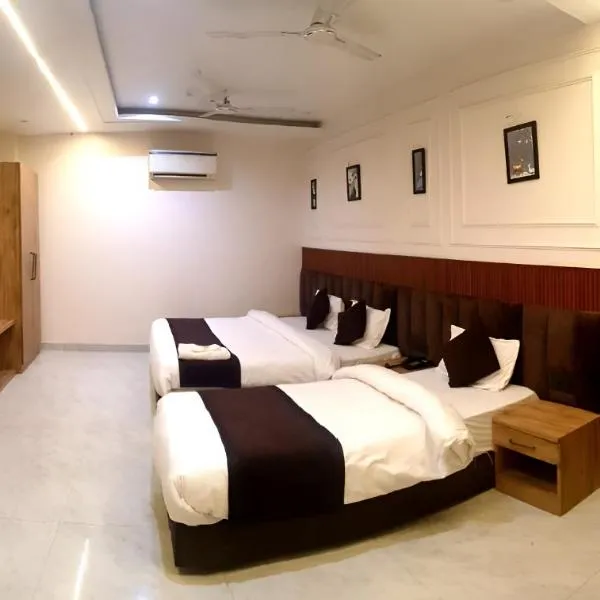 Hotel The Coal, hotel en Aligarh
