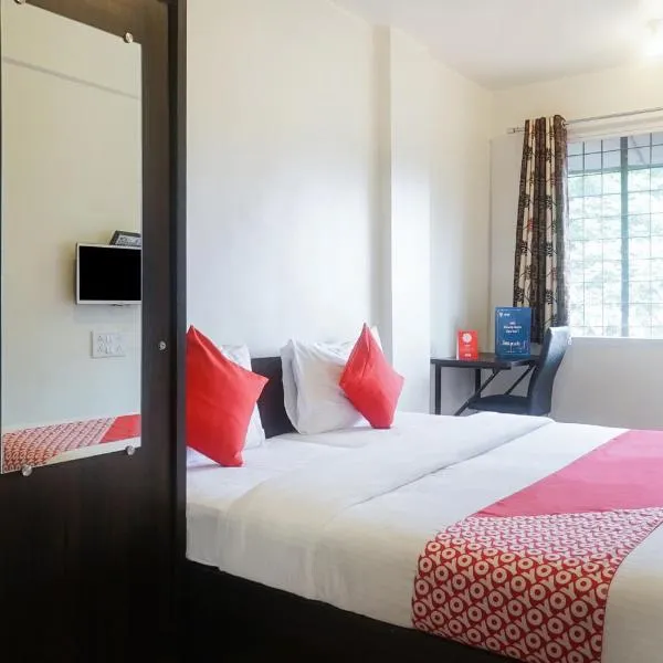 Super Hotel O River View Near Shaniwar Wada, hotell i Pune