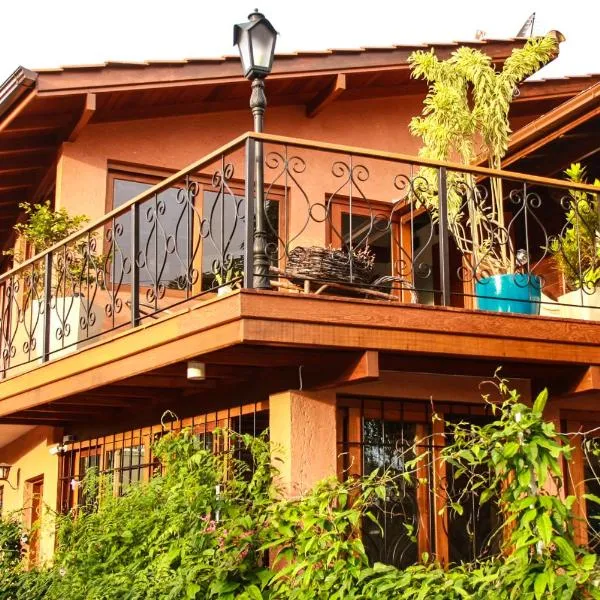 Mama Africa Hostel, hotel em Florianópolis