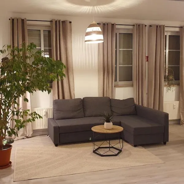 Cascada Apartments Mülheim, khách sạn ở Köln