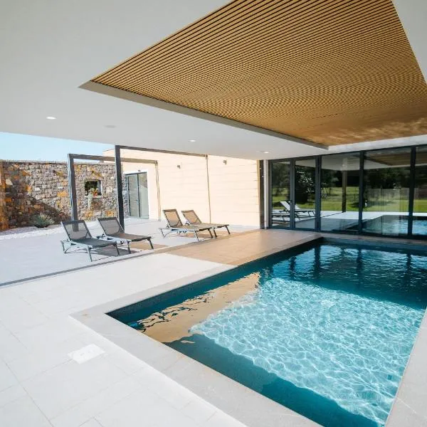 BRIC Wine & Relax, hotell i Vogrsko