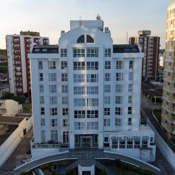 Viesnīca GRAN PALAZZO Hotel pilsētā Vilja Gesella
