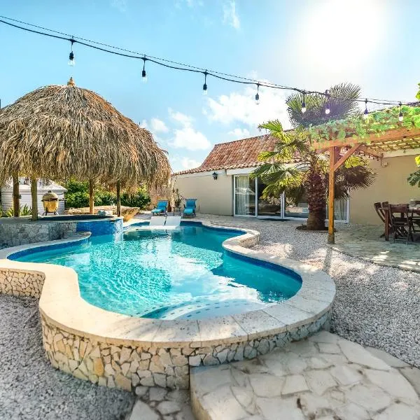 Cunucu di Nana, מלון בפאראדרה