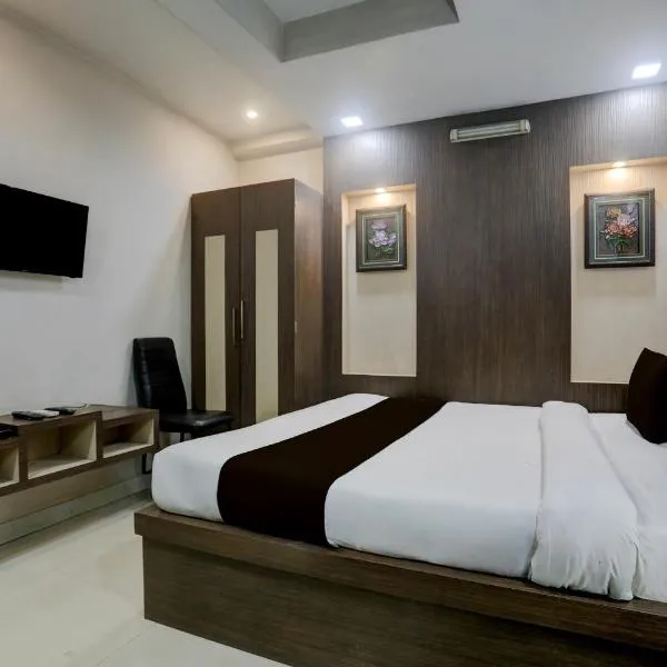 Super Collection O Bank More Dhanbad Formerly Hotel Sri Ganesh Ji, hotelli kohteessa Dhanbād