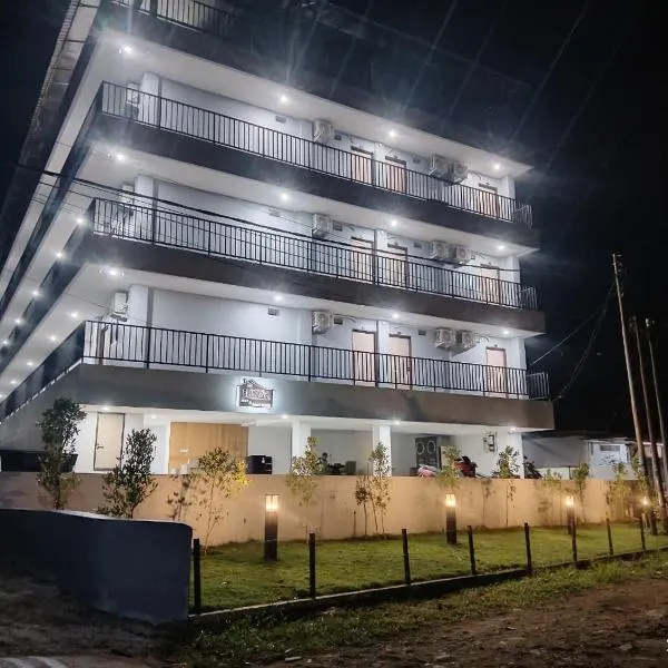 Eliyana Homestay & Kost, hotel en Komodo Labuan Bajo Airport