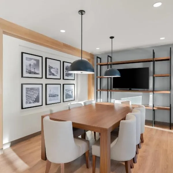 Everhome Suites Portsmouth - Newington by Choice Hotels, hotel Portsmouthban