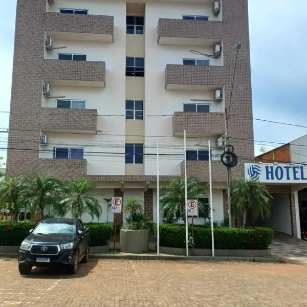 維多利亞廣場酒店，帕爾馬斯的飯店