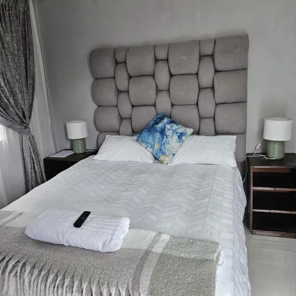 14 Isabel Room 2, hotel em Centurion