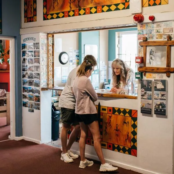 Hermanus Backpackers & Budget Accommodation, hotel em Hermanus