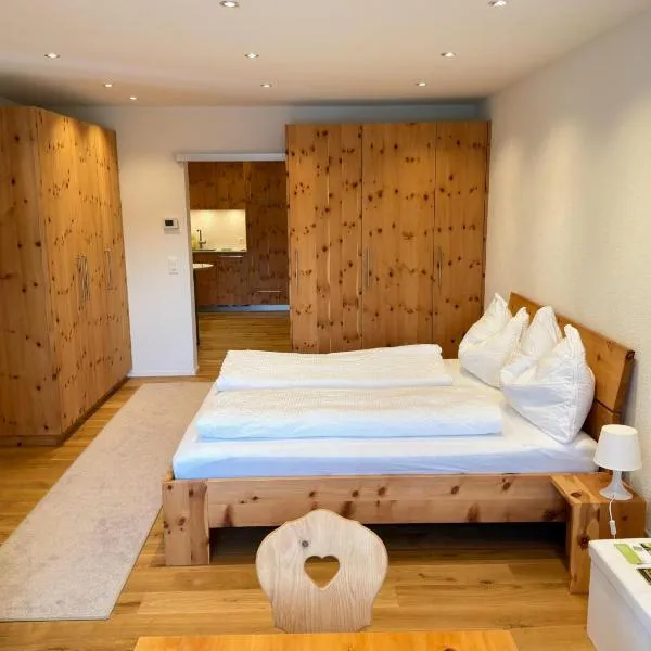 아로사에 위치한 호텔 Zum Rota Hus