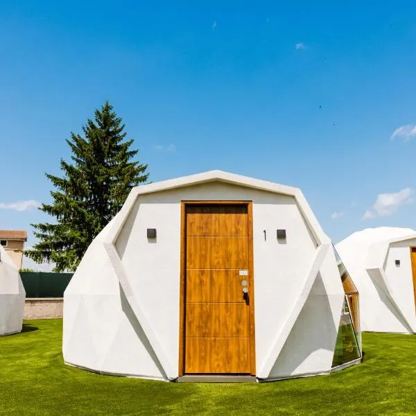 Igloo Rooms - Belorado, hotel in Belorado