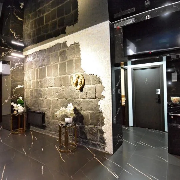 Апарт-отель ЛЕВЕЛ Ереван, Ханджян 47, Hotel in Jerewan