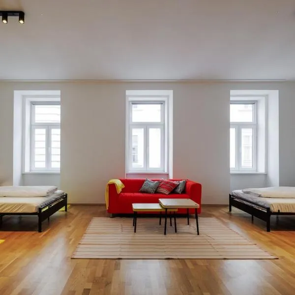 Crown apartments! Urban Loft near Naschmarkt!, Hotel in Wien