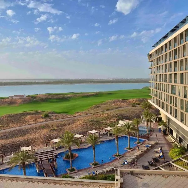 Yas Plaza Mangroves by IHG, hotel em Abu Dhabi