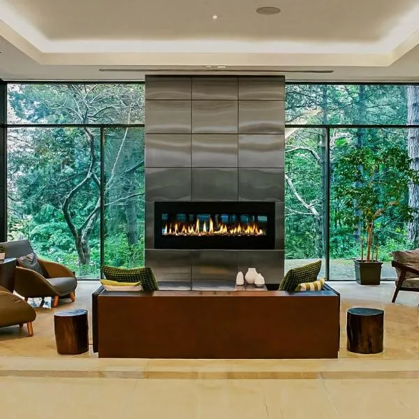 Crowne Plaza Toronto - North York by IHG, hotel a Toronto