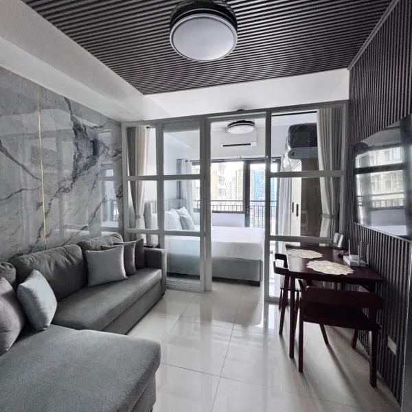Kaizen cozy and comfortable condo at Red Residences Makati，位于马尼拉的酒店