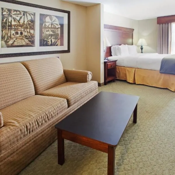 Holiday Inn Express Savannah Airport by IHG, hotel v destinácii Savannah