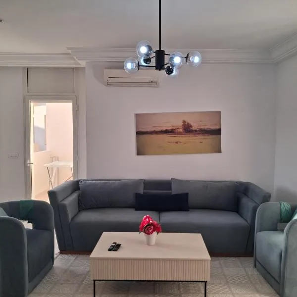 Serenity Inn 2 bedrooms Lac 2, hotel en La Goleta