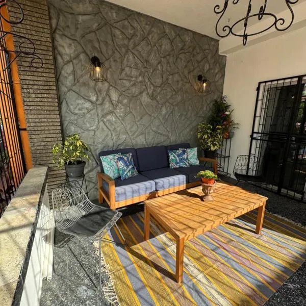 The Carnival Residence at Queens Park Savannah, hotel in Port-of-Spain