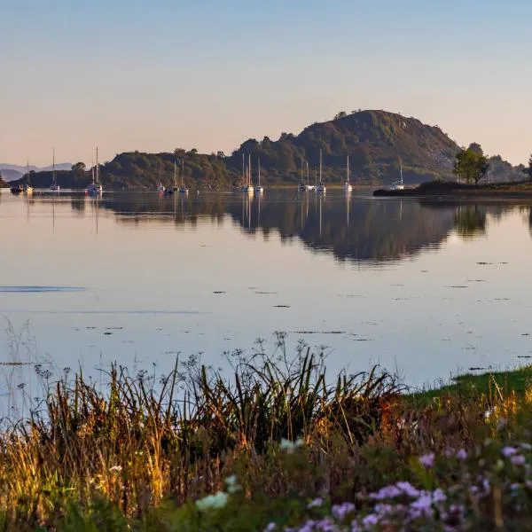The Galley Of Lorne Inn, hotel i Ardfern