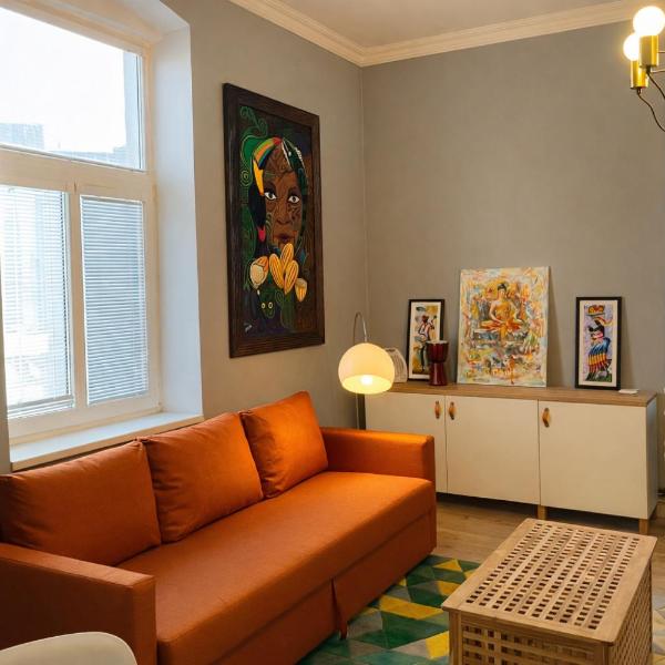nook I Palarikova, Bratysława