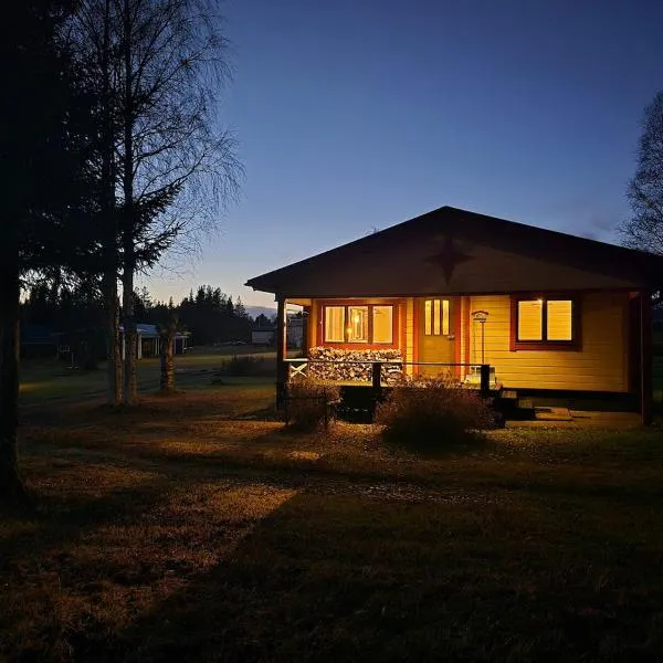 Nordstuga Adventure - your cozy stay in the heart of Lapland, hôtel 