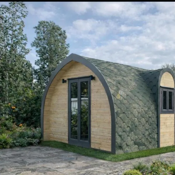 Casa Leandro glamping wooden tiny house, hotel a Lachi