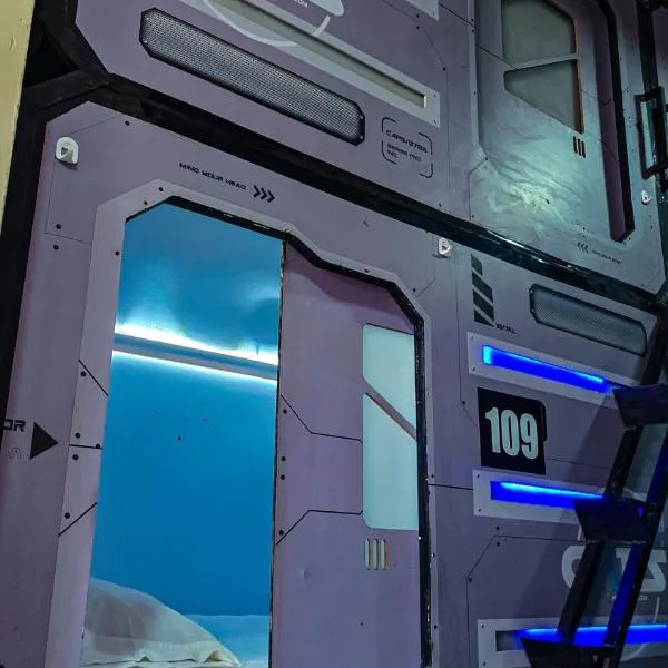 Hotel Capsula CAPS Cartagena, hotel a Cartagena de Indias