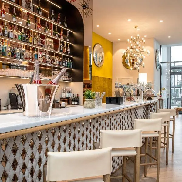 Hôtel Kyriad Prestige Paris Asnieres，塞納河畔阿涅勒的飯店