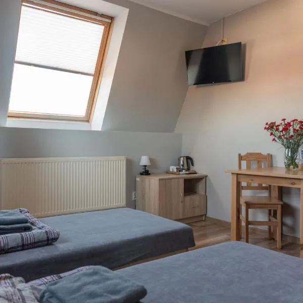 Noclegi GCK Biała, hotel v destinaci Biała