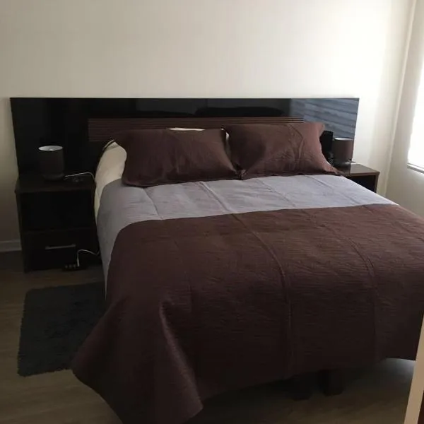 Santiago Bus Terminal, hotel in Santiago