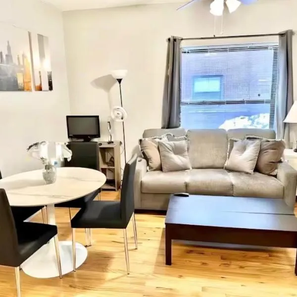 Entire Apt in Heart of Chicago, hotel em Chicago