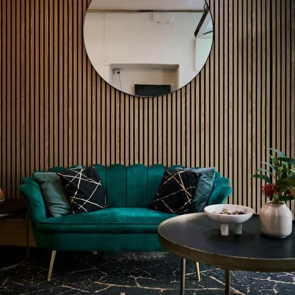 Urban Nomad Potts Point - 18 to 39 only, hotelli kohteessa Sydney