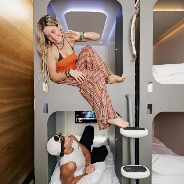 Urban Nomad Potts Point - 18 to 39 only、シドニーのホテル