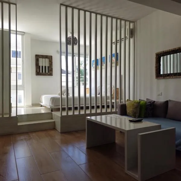 Modern Apartment with Pool in Bávaro Minutes from the Beach, hotell Punta Canas