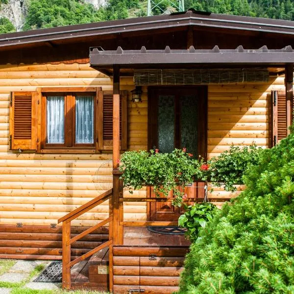 Villaggio Turistico Camping Cervino, hotell sihtkohas Antey-Saint-André