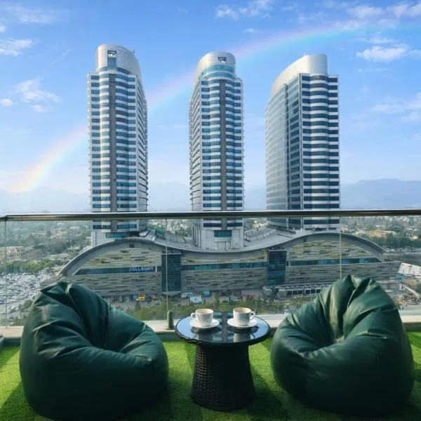 Sky Rise Executive Apartments-Opposite Centaurus Mall Islamabad, hotel em Islamabad