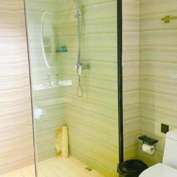 Xana Lite Korla Xiangli Avenue Food Street, מלון בקורלה