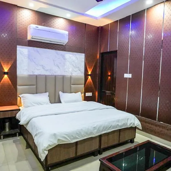 Hotel Blessing Inn: Jalandhar şehrinde bir otel