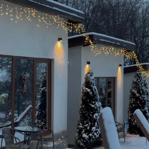 Silver Bungalow, hotel din Săcele