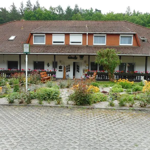 Land-Hotel Am Wald Garni, hotelli kohteessa Greiz