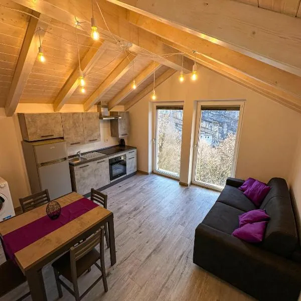 Mansarda Vista Eremo di San Colombano, מלון ברוברטו