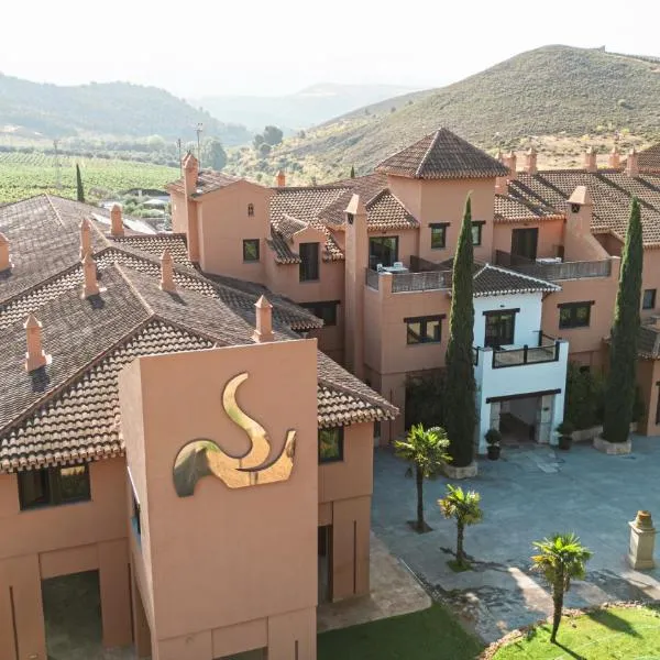 Hotel & Winery Señorío de Nevada, hotel a Villamena 