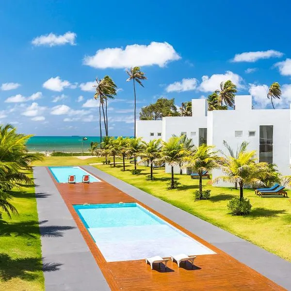B Blue Beachouses, hotel v mestu Itacimirim