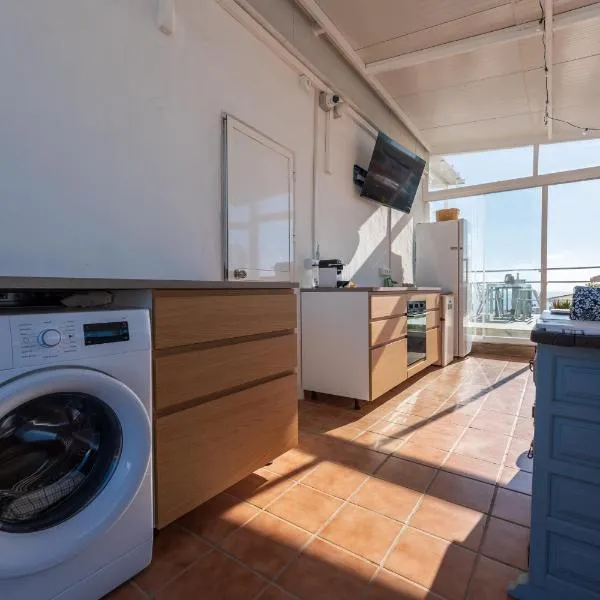 Hostal Don Peque Adult Recommended, hotel en Nerja