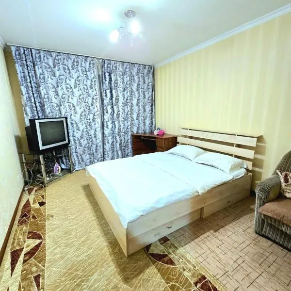 Аэропорт Астана 5 минут 1, hotel a Astanà