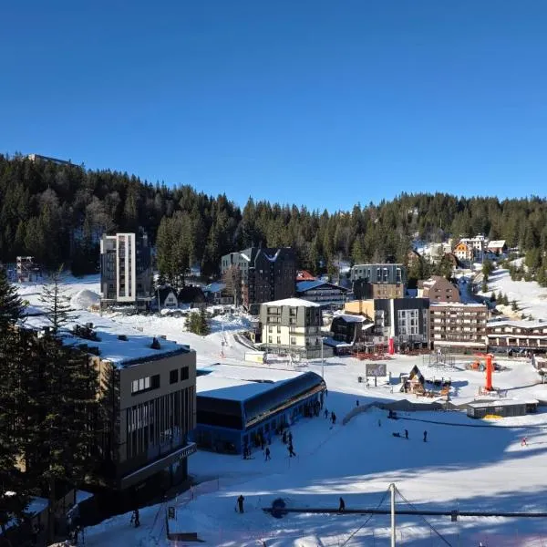 SKYHILL 2 14 Jahorina, hotel in Jahorina