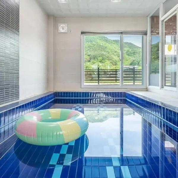 Gapyeong Ttonggangaji Kids Poolvilla, hotel em Gapyeong